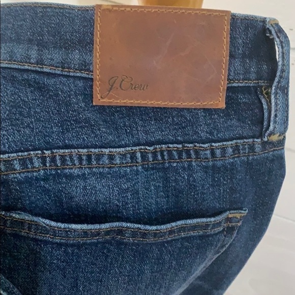 - NWT J.Crew Straightaway Blue Jean Bluff Wash Relaxed Fit Button Fly Crop - Picture 6 of 7